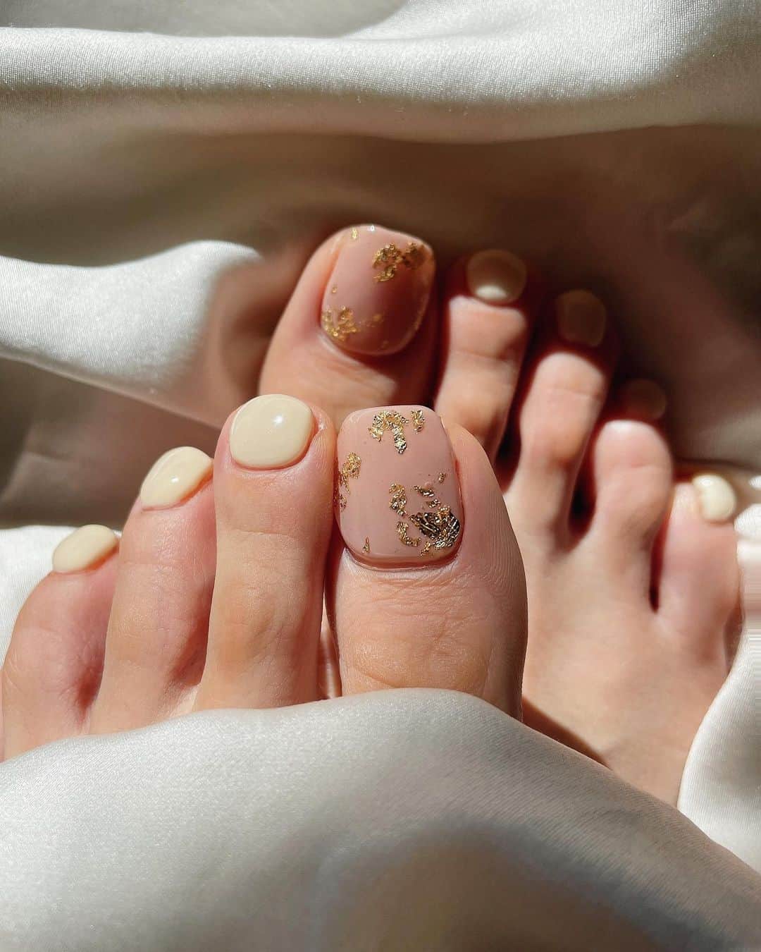 のインスタグラム：「New nail🐾💅🤍 @trunail  表参道店でやっていただきました♡」