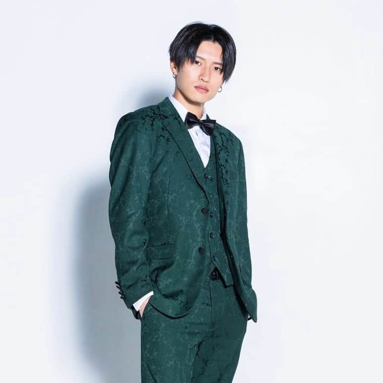 G.U.M（ガム）のインスタグラム：「NEW visual📸」