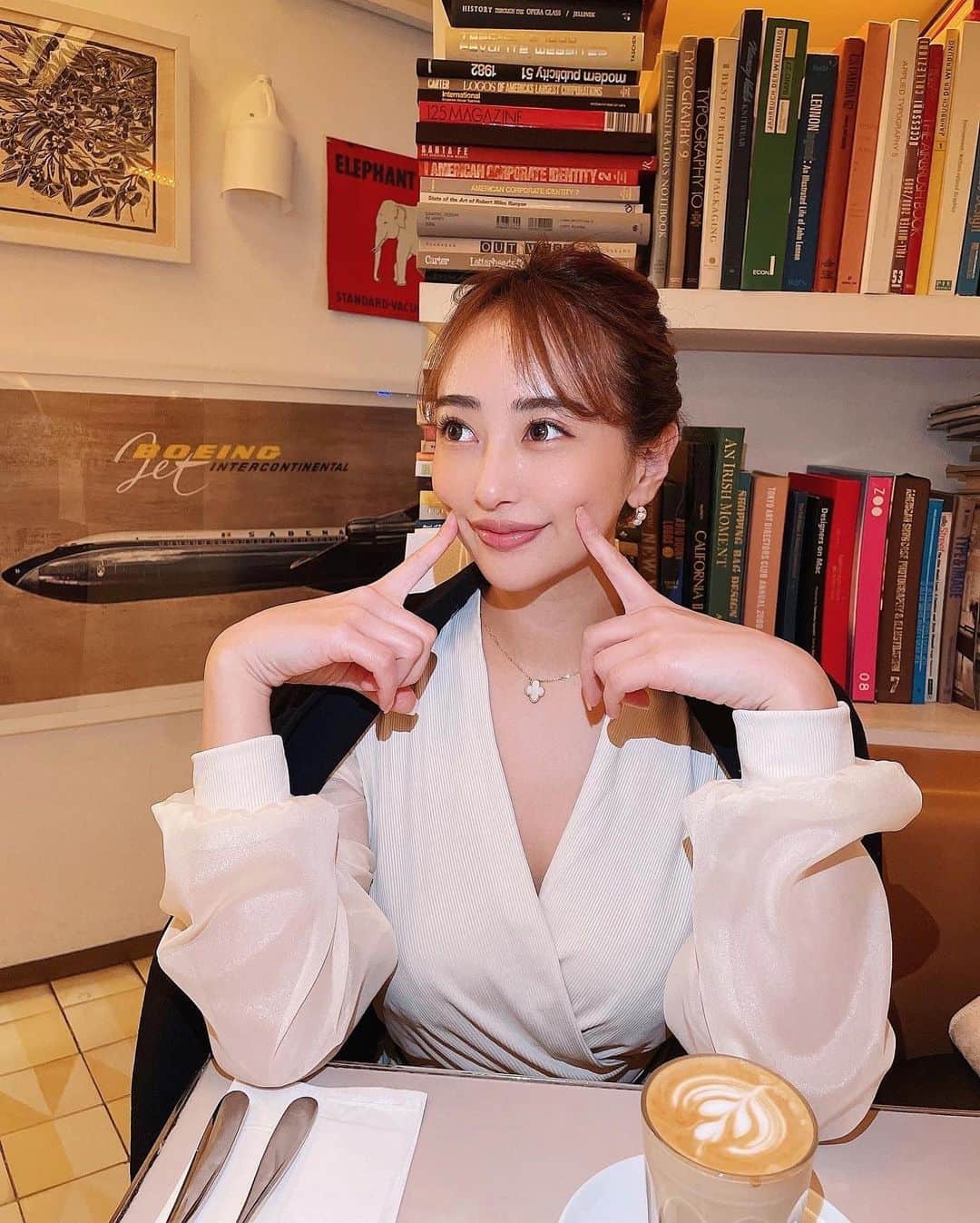 佐野友妃子さんのインスタグラム写真 - (佐野友妃子Instagram)「ラテアートできるようになりたい☕️🧸」1月25日 19時21分 - yukikosano1111