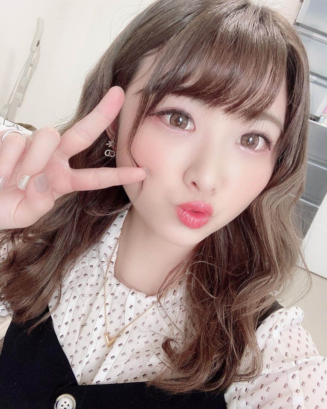 黒崎みかのインスタグラム：「インスタフォローお願いしますね♥️  #Instagram#インスタ#黒崎みか」