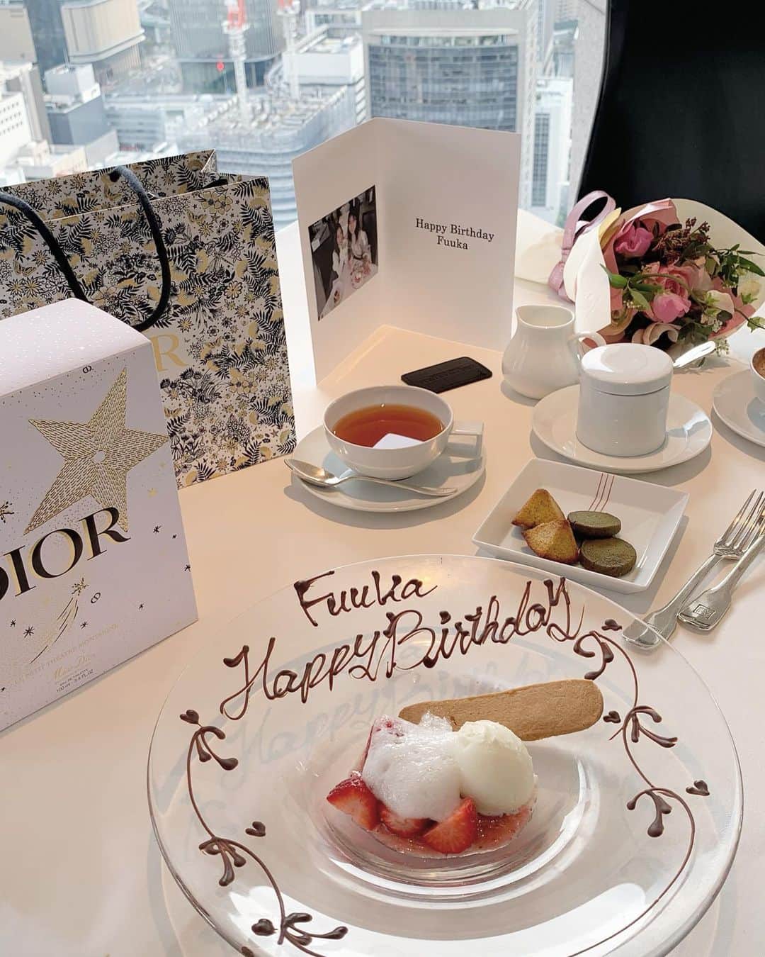 中嶋桃花のグルメインスタ