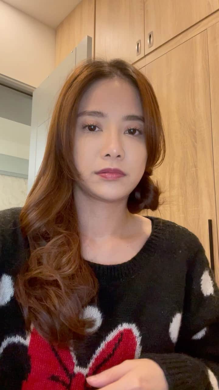 Miaのインスタグラム：「超減齡的髮型影片來了～ 這也是以前我當「妹子」時期很愛的髮型～加上各種帽子看起來更QQ🥰 #selfie #減齡髮型 #三股辮造型」