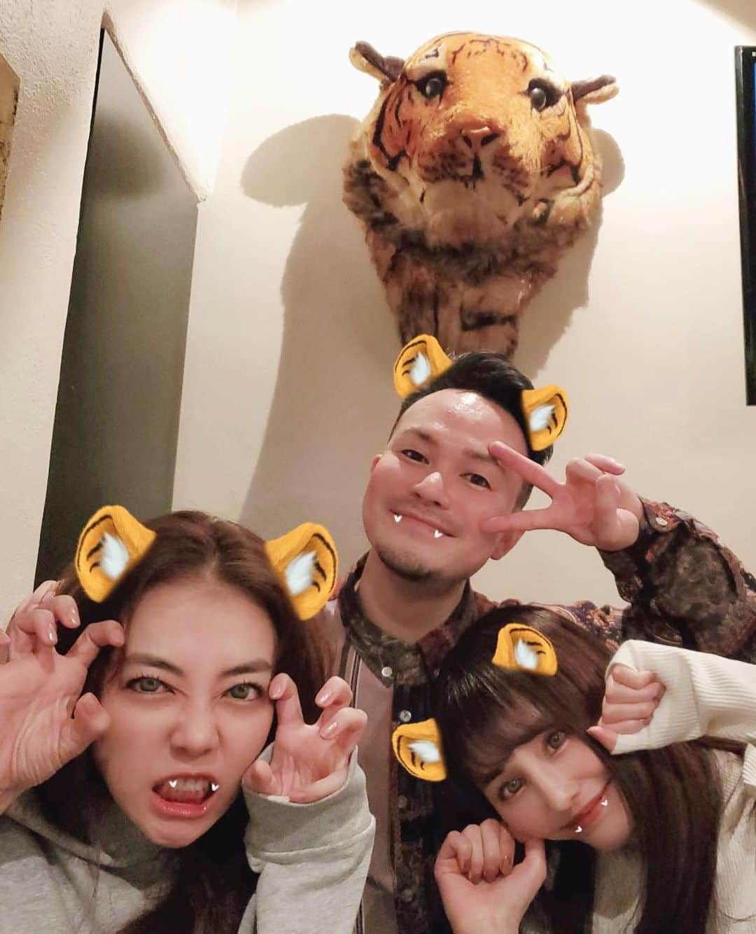 あびる優さんのインスタグラム写真 - (あびる優Instagram)「ガオーッ🐯⚡️ 楽しかった日🙂♪  #tiger#年女#虎年#🐯」1月26日 17時07分 - yuabiru74