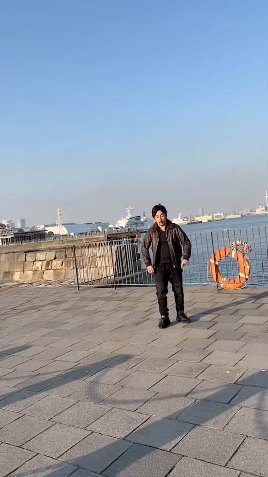 松浦新のインスタグラム：「next movie, looking forward to.  #action  #actor  #actorslife  #kungfu  #movie  #taichi #actionmovies  #俳優  #アクション  #カンフー  #武術太極拳  #映画  #南拳  #wushu  #wushukungfu  #kungfufighting  #kungfulife  #kungfumovies  #martialarts  #nanquan  #yongchunquan  #演员  #咏春拳  #中国武術  #松浦新  #taolu  #aratamatsuura  #武器  photo by akiko jerry  @kungfuisfun @akikojerry_photos @martial_d_arts」