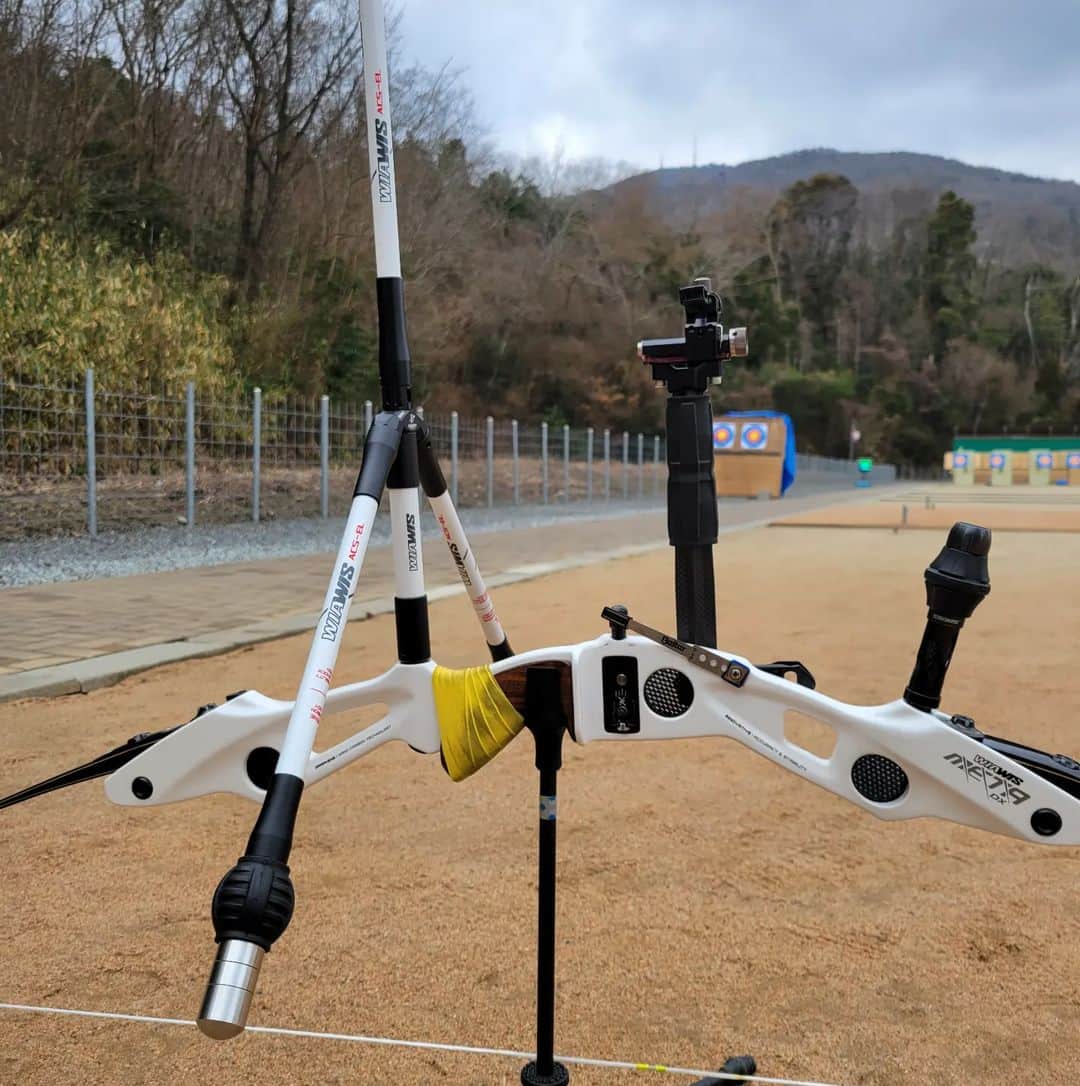 古川高晴のインスタグラム：「New color !  #wiawis #wiawisarchery  #metadx #acsel #shibuyaarchery #ultimapro #dynastyarchery #polka」