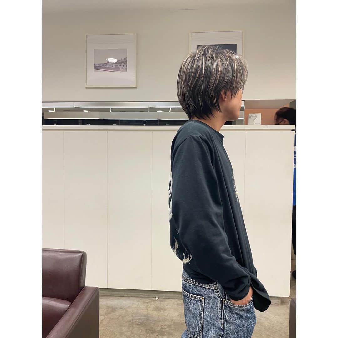 和田颯のインスタグラム：「気分でハイライト😎」