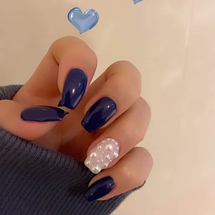 ユリナのインスタグラム：「💅🏻💙」