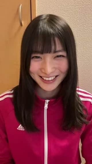 のインスタグラム：「ということでジャージでした🏃‍♀️💪🔥 皆様ご視聴ありがとうございました💗  お願いごと🥺💕 【ヤンマガWeb】いいね❤️お気に入り星登録⭐️で 応援宜しくお願いします🙇‍♀️🙇‍♀️🙇‍♀️  ①ヤンマガweb yanmaga.jpに 会員登録(無料、すぐできる) ②メニュー→タレント一覧→【大島璃乃】 ③このページ内のいいね❤️&お気に入り⭐️をタップ‼️  初のデジタル写真集‼️発売中🎊🎊🎊 こちらはAmazonや楽天でご購入いただけます👙✨ 星⭐️評価やレビューも宜しくお願いいたします！！  #講談社 #ミスマガジン2021 #ヤングマガジン  #ヤンマガ #グラビア #年末年始 #水着  #配信 #開始 #写真 #グラビアモデル #グラビア撮影  #デジタル写真集 #デジタル #写真集  #発売中 #ヤンマガweb #グラビアモデル  #インスタライブ #インスタライブ生配信  #swimsuit #swimwear」
