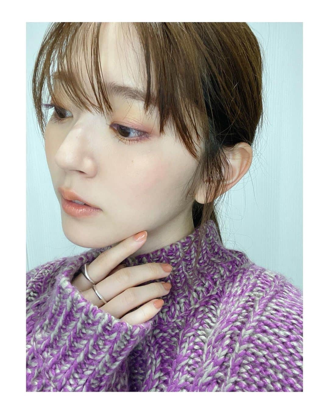 鈴木愛理さんのインスタグラム写真 - (鈴木愛理Instagram)「✴︎ @bitekicom   発売中の『美的』3月号にて @yukarihayashi さんにメイクしていただいたものが、めっちゃ芸術でした🎨  @suqqu_official のピンクと黄色のシャドウ、こう使うとこんな可愛いんだと発見...  品番などは誌面でチェックしてくださいね🥳  #美的」1月28日 0時31分 - airisuzuki_official_uf