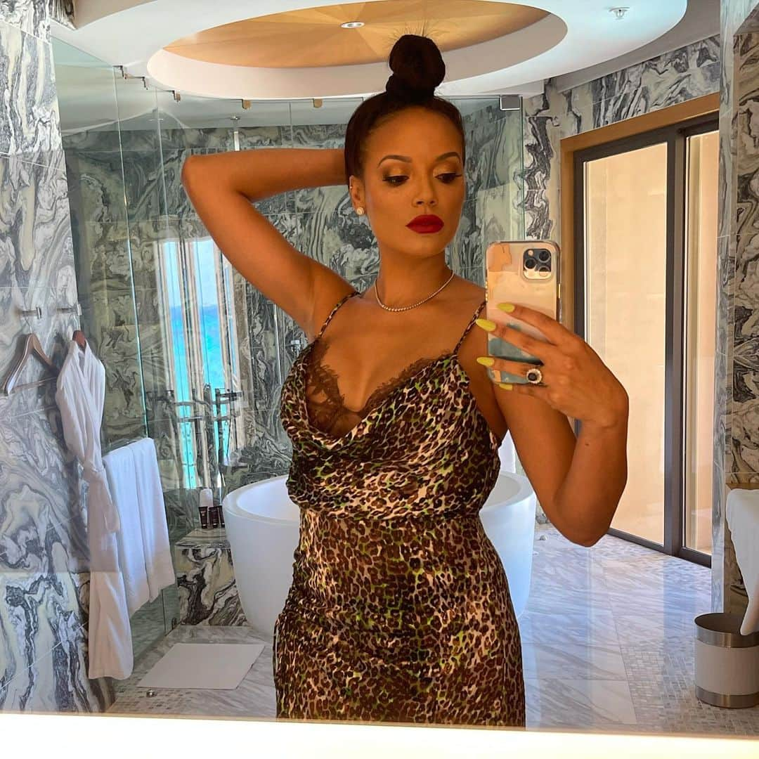 セリタ・エバンクスさんのインスタグラム写真 - (セリタ・エバンクスInstagram)「📸✨ dump」1月28日 1時11分 - selitaebanks