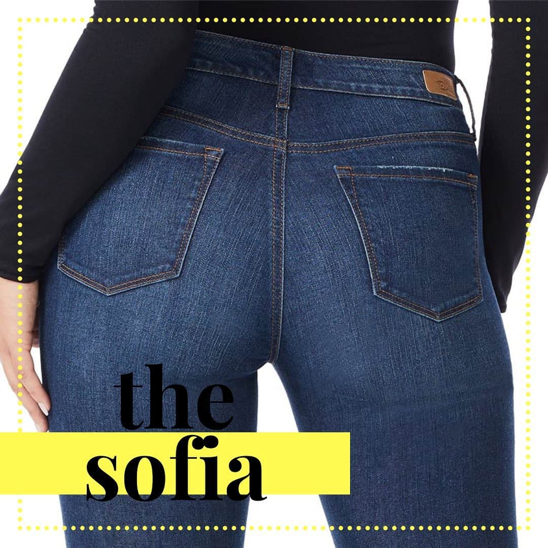 ソフィア・ベルガラさんのインスタグラム写真 - (ソフィア・ベルガラInstagram)「It all started with denim. 👖👖👖👖👖The 5 core styles in my #sofiajeans collection are tried and true: comfy, flattering, and always sexy. Whatever your body type 🍎🍐🍑, I’m here to help you find your perfect fit. Pro tip: you can have more than one favorite!!  For a go-to, goes-with-everything, must-have wardrobe staple, try the Sofia Skinnies 😘」1月28日 9時10分 - sofiavergara