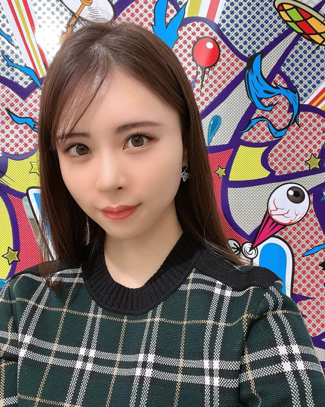 山本成美のインスタグラム：「⁡ 2022年最初の美容まわりしてきた😮‍💨 ⁡ 肌と髪と歯はなるべく綺麗にしときましょ♪ 唯一裏切らない投資だと思う😆 ⁡ 今年はとくにアンチエイジングに 力をいれます。！ ⁡ 今年も @sbeautyclinic  よろしくお願いします♡  #beautyday #shibuya #clinic #エスビューティークリニック #美肌ケア #アラサー #アラサーの美容事情 #いきつけ」