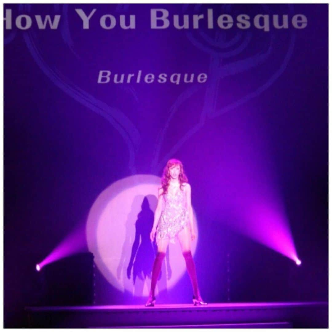 大和悠河さんのインスタグラム写真 - (大和悠河Instagram)「あと12日でbabalesque😁ババレスク これはburlesque😄バーレスク もうじき衣装合わせ😁楽しみ楽しみ😉  #山岡潤平 . 今夜は生配信です😉楽しみ楽しみー  大和悠河　 LINE LIVE生配信  第91章 2022年1月29日(土) 夜9:00〜 ドレスコードは大豆！  👺プログラム👹 ☆乾杯 〜ミルク〜  ☆ファッション解説 〜大豆ファッション〜  ☆Yuga in wonderland 〜もうすぐ節分〜  ☆I love cooking 〜YUGAな食卓〜 お豆さん  ☆Chiacchiereキアッキエーレお喋りタイム 〜豆まきの思い出〜  ☆ 大和悠河の５分で語るオペラの真髄(解釈)YUGAオペラカイエ 〜「ﾊﾞﾊﾞﾚｽｸ」〜  ☆LINE LIVEプレミアム会員限定スペシャルなお知らせ 〜愛言葉  では、沢山のコメントお待ちしております😘  #burlesque  #大和悠河　#newyork  #yugayamato  #broadwaymusicals  #ブロードウェイ　#broadwaymusical #staysafe  #stayhealthy」1月29日 4時49分 - yugayamato