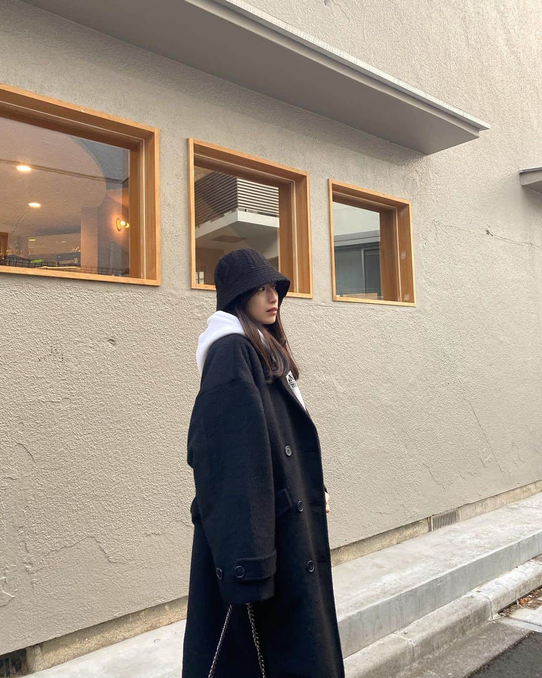 のインスタグラム：「ふら〜と立ち寄ったお店で 偶然見つけたニットの帽子☺️  #lunangelina_photo」