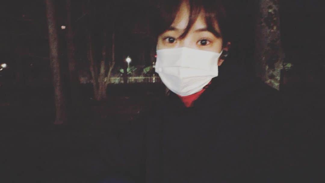 中山来未のインスタグラム：「6kmくらい走ったと思ったら4.4kmだった⚠️  こういう時だからこそ自分を鍛えてる  #コロナに負けない  #色々我慢」