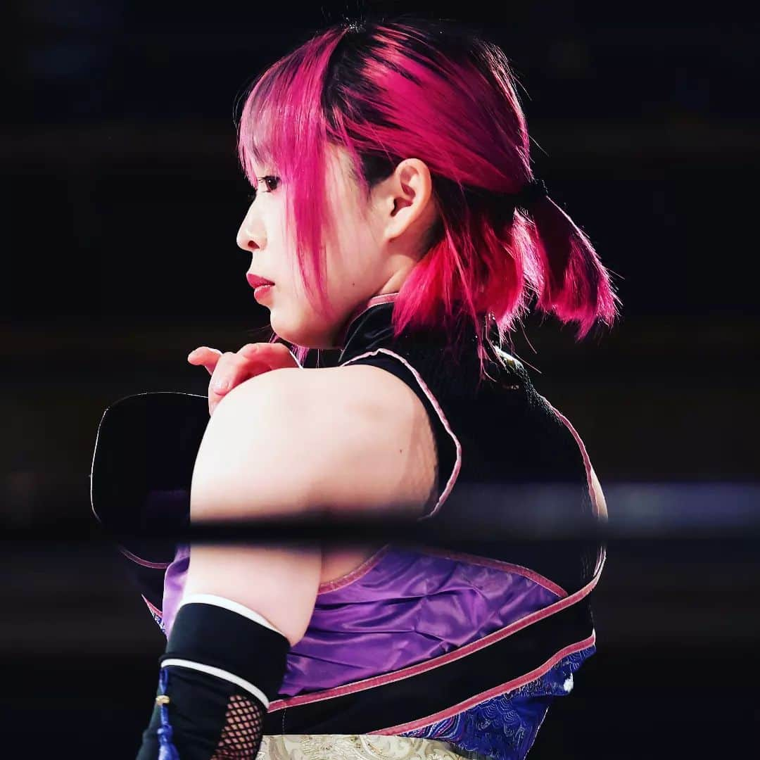 マドレーヌさんのインスタグラム写真 - (マドレーヌInstagram)「Photo by Twitter Thank you #holy_maddy #pinkhair #japanesegirl #haircolor #prowrestler #女子プロレスラー #髪色 #ピンク髪 #ブリーチカラー #カラーバター #派手髪 #髪色ピンク #ブリーチお休み #プリン隠し #黒メッシュ #写真ありがとうございます」1月29日 22時51分 - madeline_prowrestling