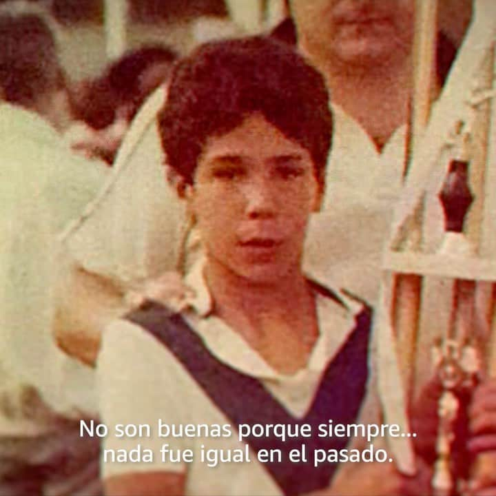 ディエゴ・シメオネのインスタグラム：「Comparto con ustedes algunas respuestas sobre mi trayectoria y mi vida. Pueden ver más en mi docuserie 'Simeone. Vivir partido a partido', ya en @primevideoes. #VivirPartidoaPartido  Some thoughts on my life and career. You can see more in my docuseries 'Simeone. Vivir partido a partido', available now on Prime Video.  Condivido con voi alcune risposte sulla mia traiettoria e sulla mia vita. Per saperne di più, potete vedere la mia docuserie 'Simeone. Vivir partido a partido', disponibile su Prime Video.  #PartidoaPartido」