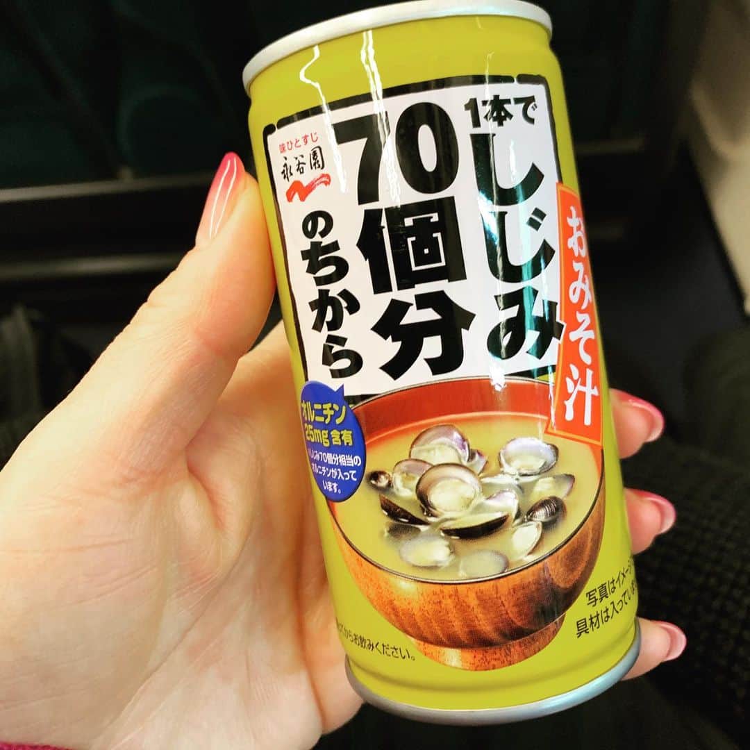 のインスタグラム：「朝のこれ沁みるわぁ〜🤣 #しじみ70個分のちから #お味噌汁 #永谷園 #沁みる #オルニチン  #原史奈 #ゴルフ #ゴルフレッスン #ゴルフ女子 #ゴルフ大好き #golf #ゴルフウエア #ゴルフコーデ #ゴルフグッズ #ゴルフ動画 #ping #ピン #ping女子 #gle2 #g410 #even #archivio #アルチビオ #cuartounited #instagolf」