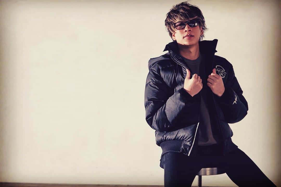 吉田三郎さんのインスタグラム写真 - (吉田三郎Instagram)「ブランドの撮影の途中に撮ってもらいました✌️」1月30日 10時24分 - yoshi_da318