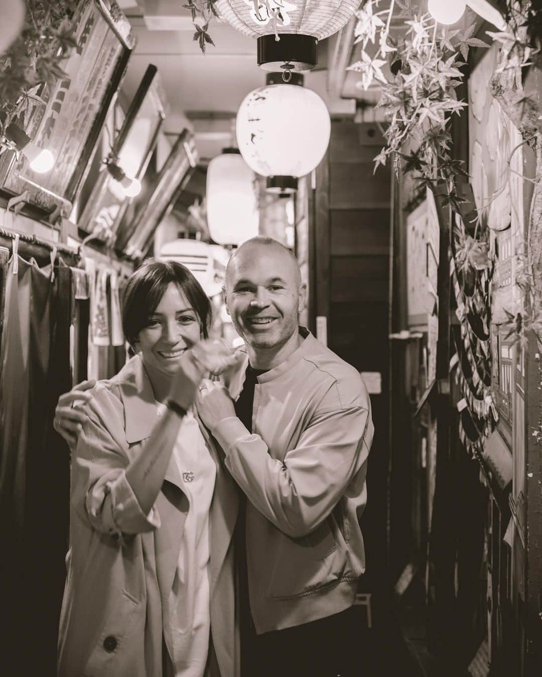 アンナ・オルティス（イニエスタの妻）のインスタグラム：「Complicity ❤️」