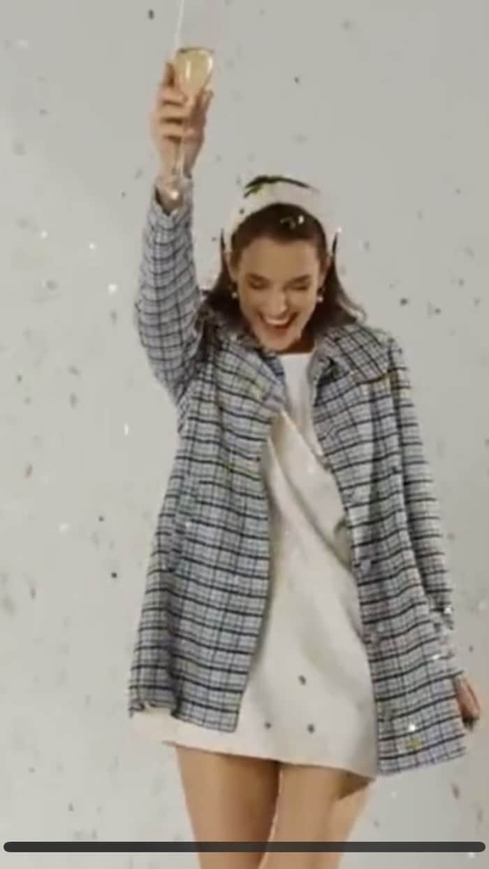 ケイト・ハリソンのインスタグラム：「New ❣️ @justfabonline commercial ✨🥳🙃」