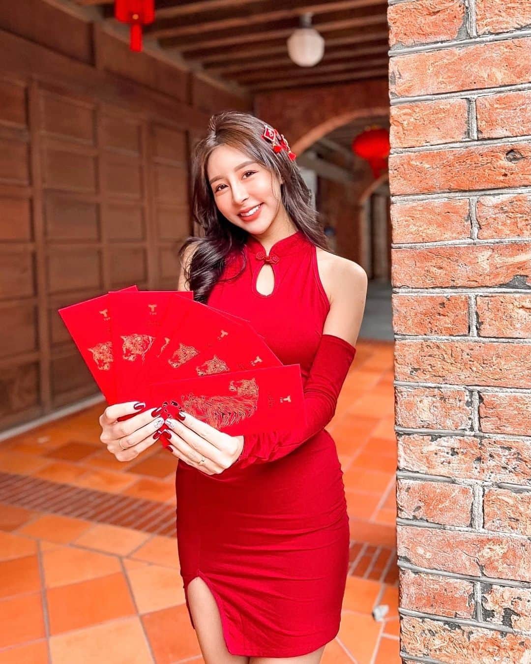 リタ（瑞塔兒）さんのインスタグラム写真 - (リタ（瑞塔兒）Instagram)「新年快樂Happy Chinese New Year🧧  🐯虎年行大運 🧨好運旺旺來」1月31日 18時31分 - love_ritakao