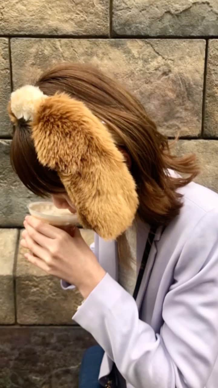 田辺奈菜美のインスタグラム：「人生初の…🧸🤎 #USJ#ユニバ#大阪#京都#去年の思い出#いつかの写真 ・ ・ この時の私髪色明るいね😶明るくしようかな、、、笑」