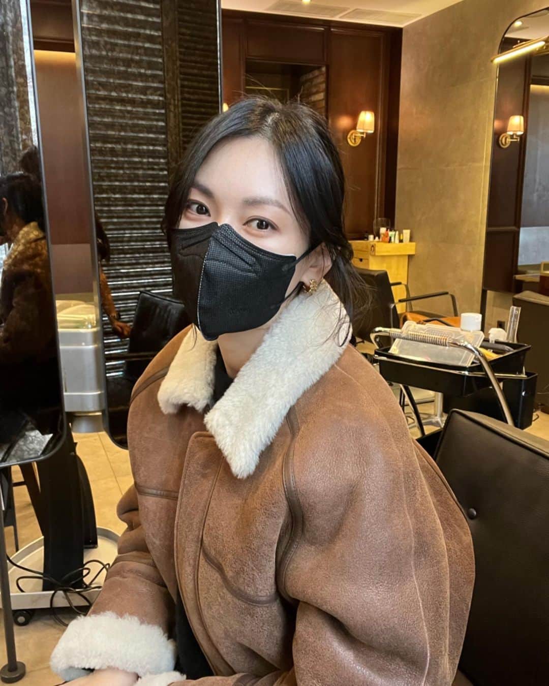 キム・ソヨンのインスタグラム：「💕😊 다현아 @_kimdahyun 😆담엔 만나자마자 사진찍는걸로ㅎ❤️」
