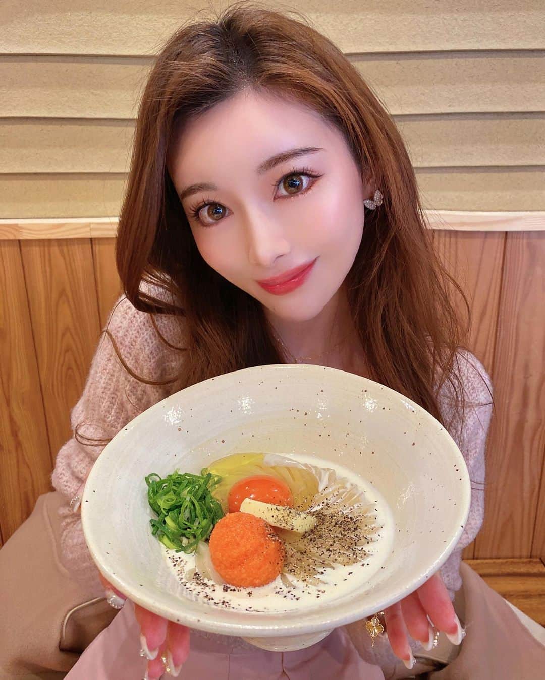 小川ももえのグルメインスタ