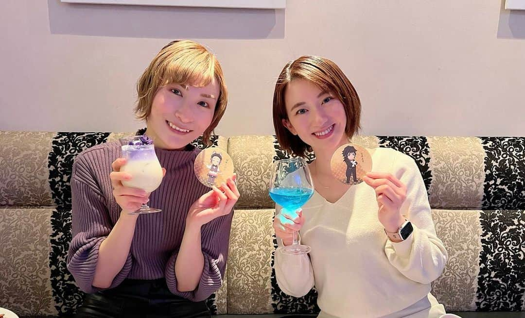 星南のぞみさんのインスタグラム写真 - (星南のぞみInstagram)「卒業したらお会いしたかったつっちーさんとキメ活してきました✨ 私が研１の時の劇団寮に入った時の初めての同室の方で、本当にお優しくてお話するととても楽しい方でした。 私は起きるのが遅く、寝ることが大好きな為、逆につっちーさんに気を遣わせていたと思います😅 1年弱しかご一緒してなかったのと、組も離れていたのでなかなかその後はお話出来なかったのですが、やっとお会いできました‼︎ しかも大好きな鬼滅を堪能しながら😍 何もかもが最高でした‼︎ ホテルの方のサービスも素晴らしくて…  写真が載せきれないので第二弾に行きたいと思います笑  #颯希有翔 さん @yuto_hayaki  #きめつのやいば #鬼滅の刃 #キメ活  #胡蝶しのぶ #冨岡義勇  ジュース美味しかった♡ #ニューオータニ」2月15日 20時30分 - seina_nozomi