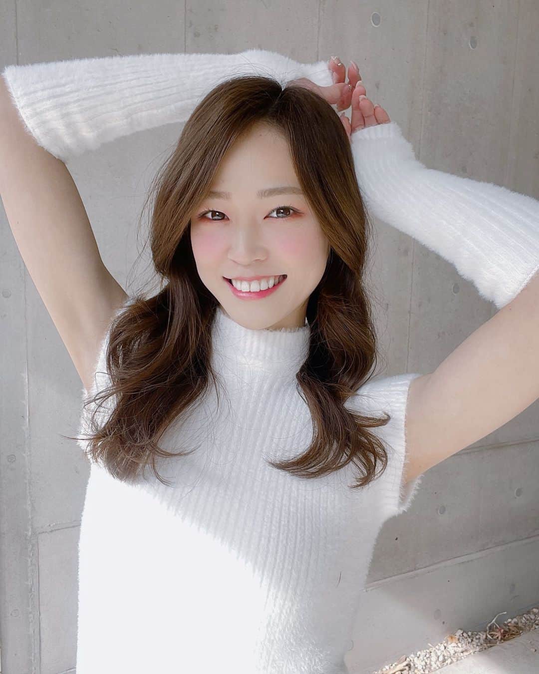 橘香恋のインスタグラム：「おはようございます🥰 ⁡ 前回の投稿に イイネとコメントありがとうございます💗 ⁡ ⁡久しぶりにコメント返信させていただきます❕ ⁡ ⁡素敵なコメント欄になりますように〜✨ ⁡ ⁡ ⁡ ⁡ ⁡ ⁡ ⁡ ⁡ ⁡ ⁡ ⁡ ⁡ ⁡ ⁡ ⁡ ⁡ ⁡ ⁡」