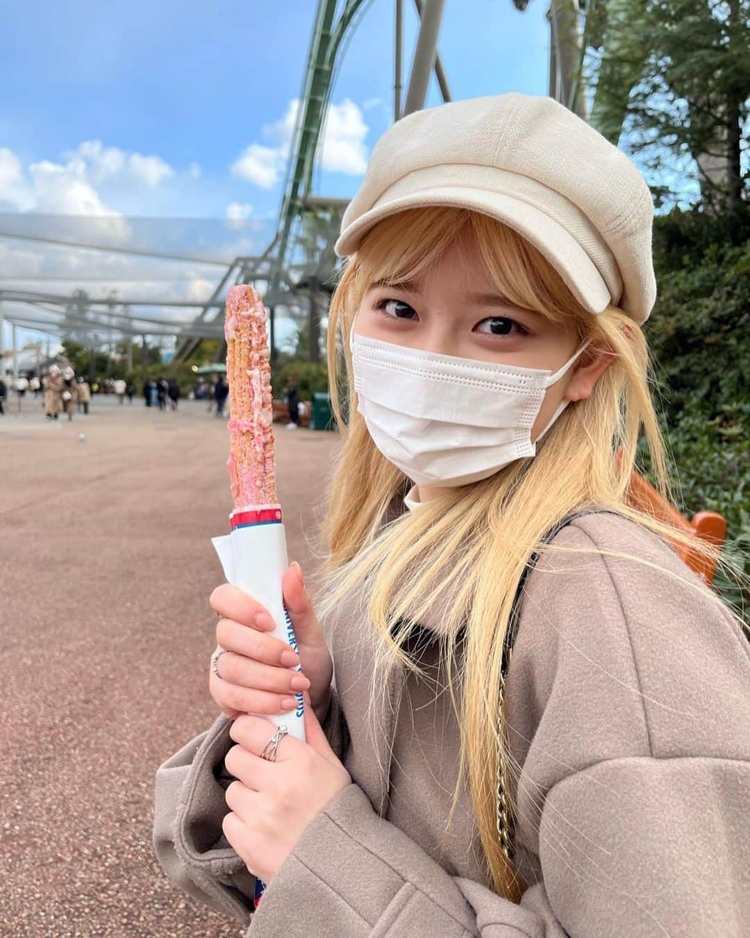 NiziUさんのインスタグラム写真 - (NiziUInstagram)「USJ🌏  #niziu#withu#RIKU#🐿」2月1日 21時26分 - niziu_artist_official