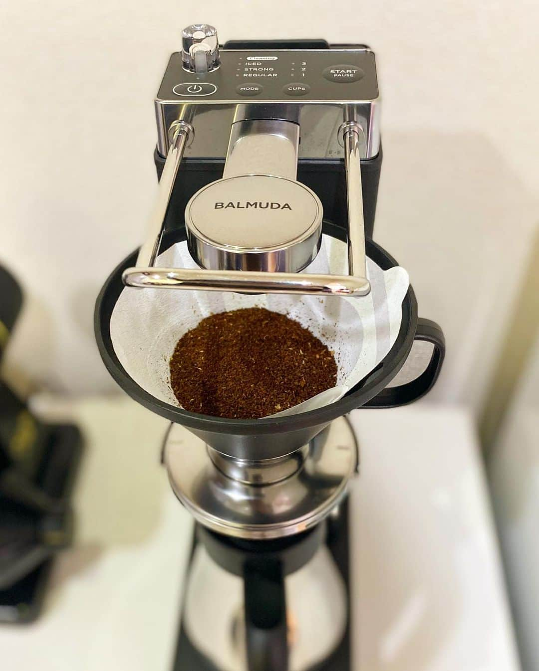 伊藤大司さんのインスタグラム写真 - (伊藤大司Instagram)「New item☕️ Welcome to the family!! 　 #balmudathebrew  #balmuda  #coffee #coffeeaddict」2月1日 22時49分 - taishito