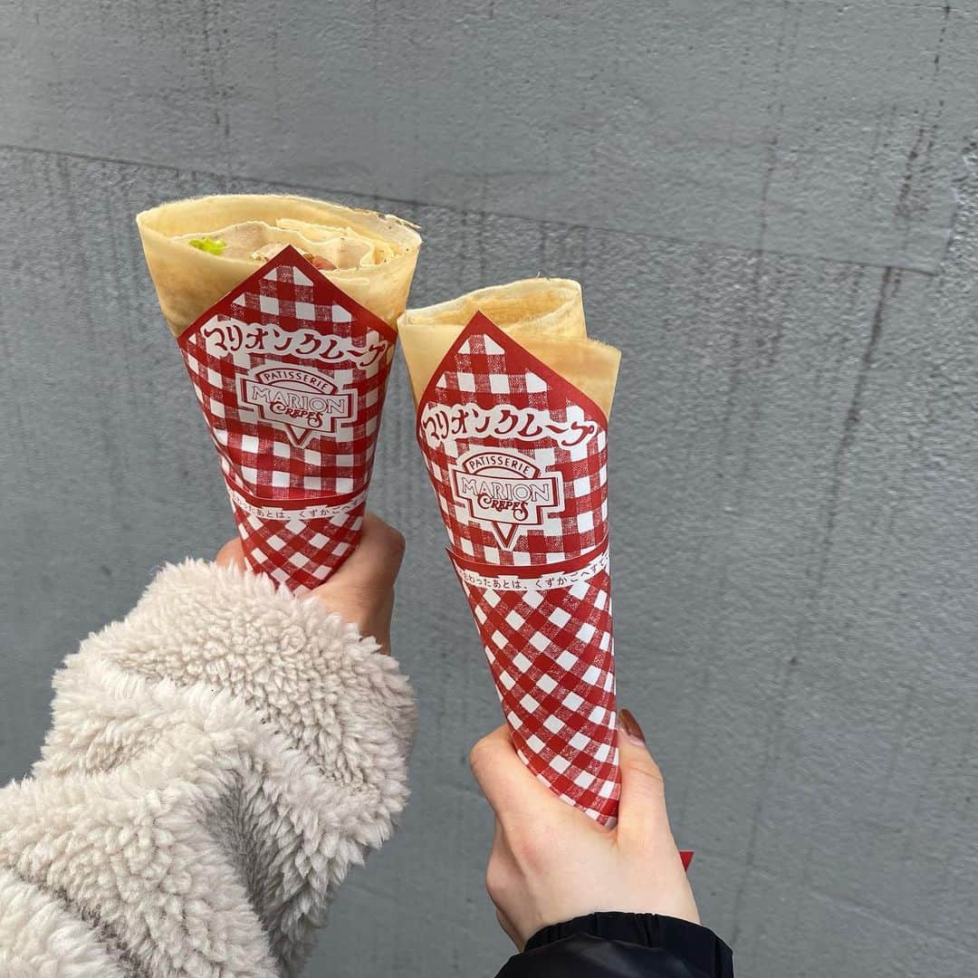 ひよんのインスタグラム：「🍰🍪🍡  ひっっっさしぶにクレープ食べて 学生の時を思い出した1日💓 原宿vlog撮った😍🧸🎀 楽しみにしててね❤️  #vlog #ひよん #原宿vlog #原宿グルメ #クレープ #マリオンクレープ」