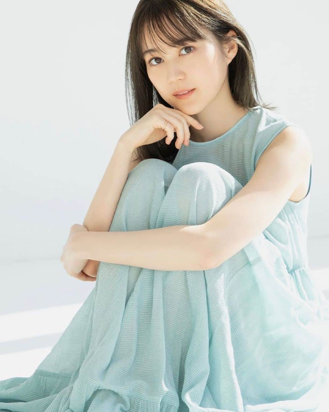 生田絵梨花さんのインスタグラム写真 - (生田絵梨花Instagram)「この度、ERIKA IKUTA OFFICIAL SITEが オープンしました！  応援してくださる皆さんに 楽しんでいただけると嬉しいです♪」2月1日 17時17分 - ikutaerika.official