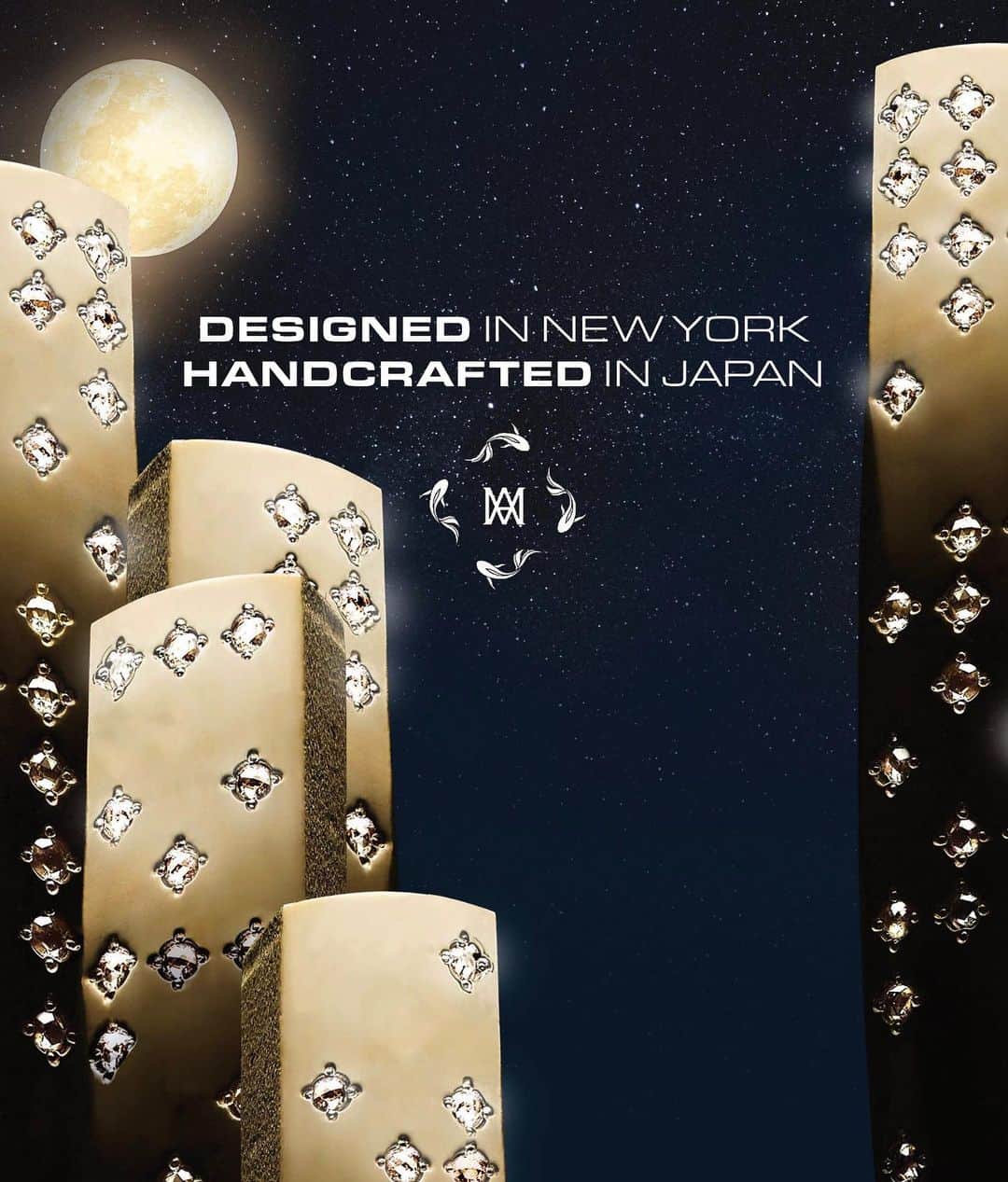 のインスタグラム：「Designed in New York, Handcrafted in Japan 🌃🗽🇯🇵 Diamond Braille ‘GRATITUDE’ bracelet shot by @daikiuedaphoto 📸  点字ダイヤモンドブレスレットをニューヨークの夜のビルをイメージして撮影しました🌃 ダイヤモンドがまるで灯りのある窓のよう💭」