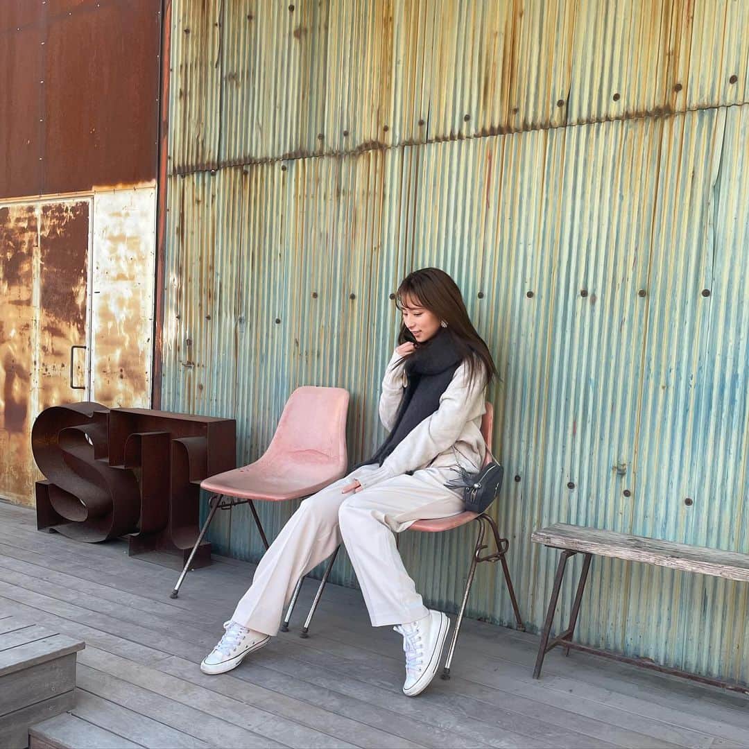 前田ゆうのインスタグラム：「きょうはコンフィデンスマンJP英雄編みてきたよぉ〜☝️😚 いちばんだいすきなドラマ😍♡ドラマもロマンス編、プリンセス編も何回も何回もくりかえしてみてるからたのしみでしかたなかったあ🤩 ダー子かわいすぎたぁあ❤️❤️❤️ やっほい＼(^o^)／  今日から２月はじまったね^ ^ ワクワクした２月すごそーね😊✌️」