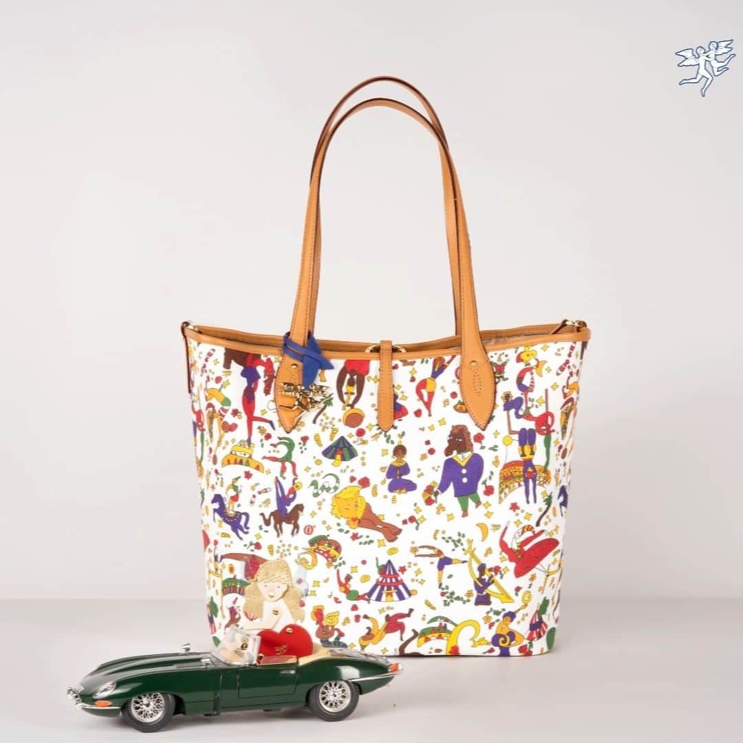 ピエログイディのインスタグラム：「Piero Guidi “Creativity never ends” – starring “Beatrice 2004” Angel Doll and Magic Circus Tote Bag mod. “Elisa” #MagicCircus  #PieroGuidi #Pgcreativefactory #loveitaly」