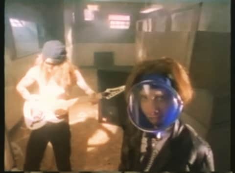 のインスタグラム：「VHS transfer discovery #1  Back in the very early 90’s, I made a series of anti smoking commercials- we shot 10 spots back to back in one day, so the pace kept it kinda frantic, but silly in the best way.  The highlight is this one featuring then-teenage guitar savant @john5official  He was so playful and almost scary talented. We maybe did two takes plus a rehearsal- took a lot not to break. He’s since ascended to literal ROCK GOD status but remains the absolute coolest human possible.」