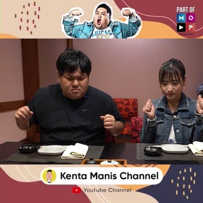 山口健太のインスタグラム：「Halo MOP Lovers dan sahabat Kenta Manis Channel!  Hari ini aku kangen sama Jepang. Karna gak bisa pulang ke Jepang, jadi aku makan di restoran ala Jepang yang Jepang bangettttt. Aku berasa pulang ke Jepang deh yeay. Tapi aku gak sendirian. Aku ditemenin makan sama perempuan cantik Jepang.   Siapa lagi kalo bukan Haruka! Karna kita makan all you can eat. Jadi aku tantang Haruka. Siapa berani makan banyak, yang kalah harus bayar semua makanannya. Dan aku baru tau, ternyata Haruka makannya banyak bangetttt kayak aku. Aku jadi degdegan deh. Kira-kira siapa ya yang bakalan bayar semua makanan ini?!?!😖  Kalian penasaran kayak gimana keseruannya? Yuk langsung ditonton aja yaaa video aku diatas!!」