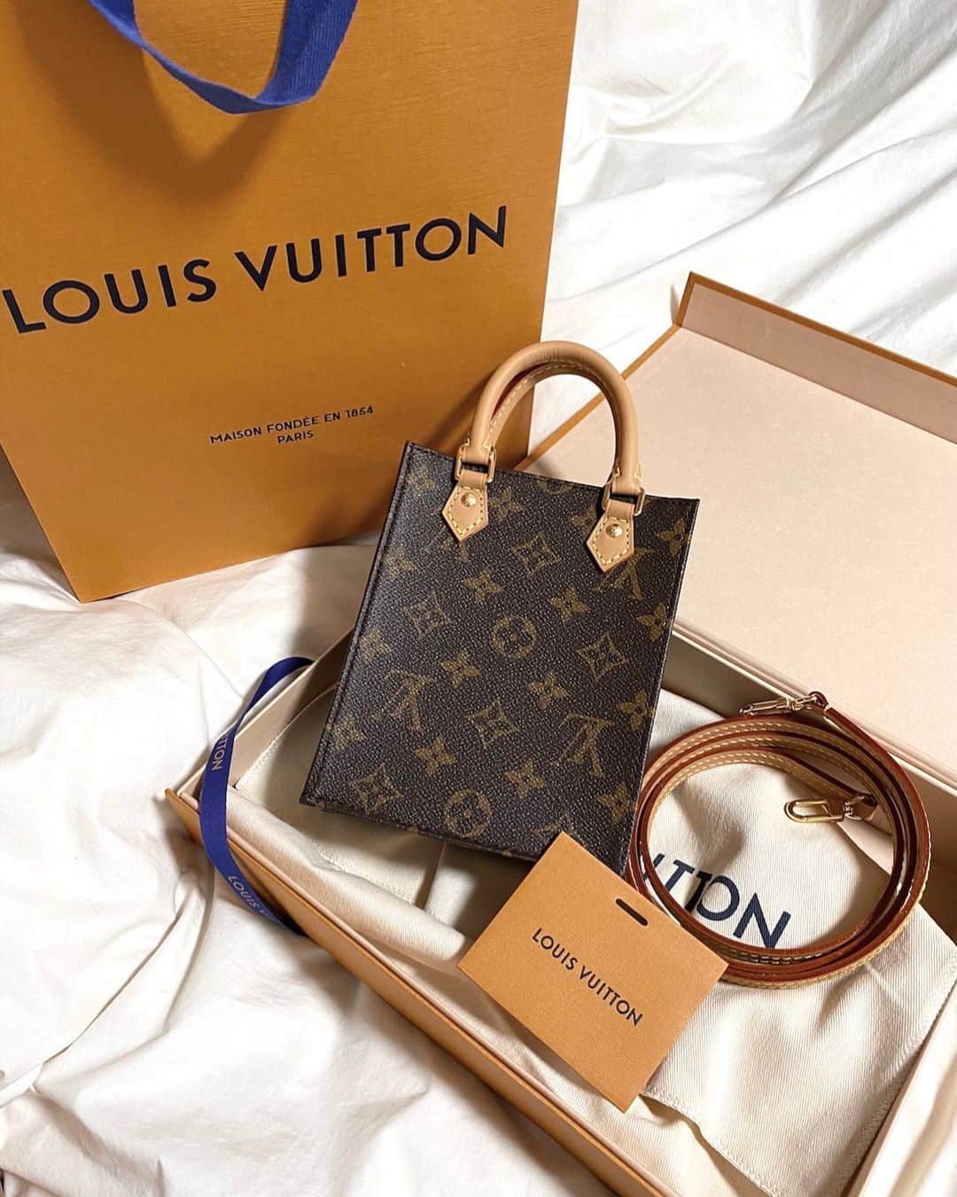 木田絵里香のインスタグラム：「. ✌🏼🧸🧡 . #louisvuitton」