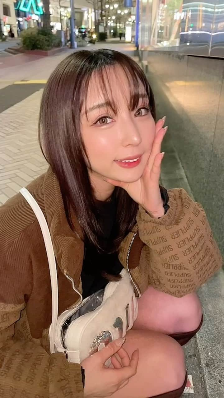 のインスタグラム：「new hair . . 最近マストのレイヤーカット✂️ . . 担当はずっとしょうごくん🤞 @logshogo  . .  #渋谷 #原宿 #美容室 #ヘアアレンジ #japanesegirl #japanese #tokyo #日本女孩 #我的最愛」