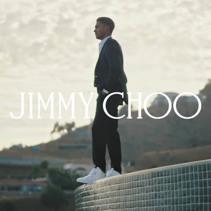 ハーベイ・ニュートン・ヘイドンのインスタグラム：「Wearing Jimmy's Choo(s)  @jimmychoo  @terenceconnors」