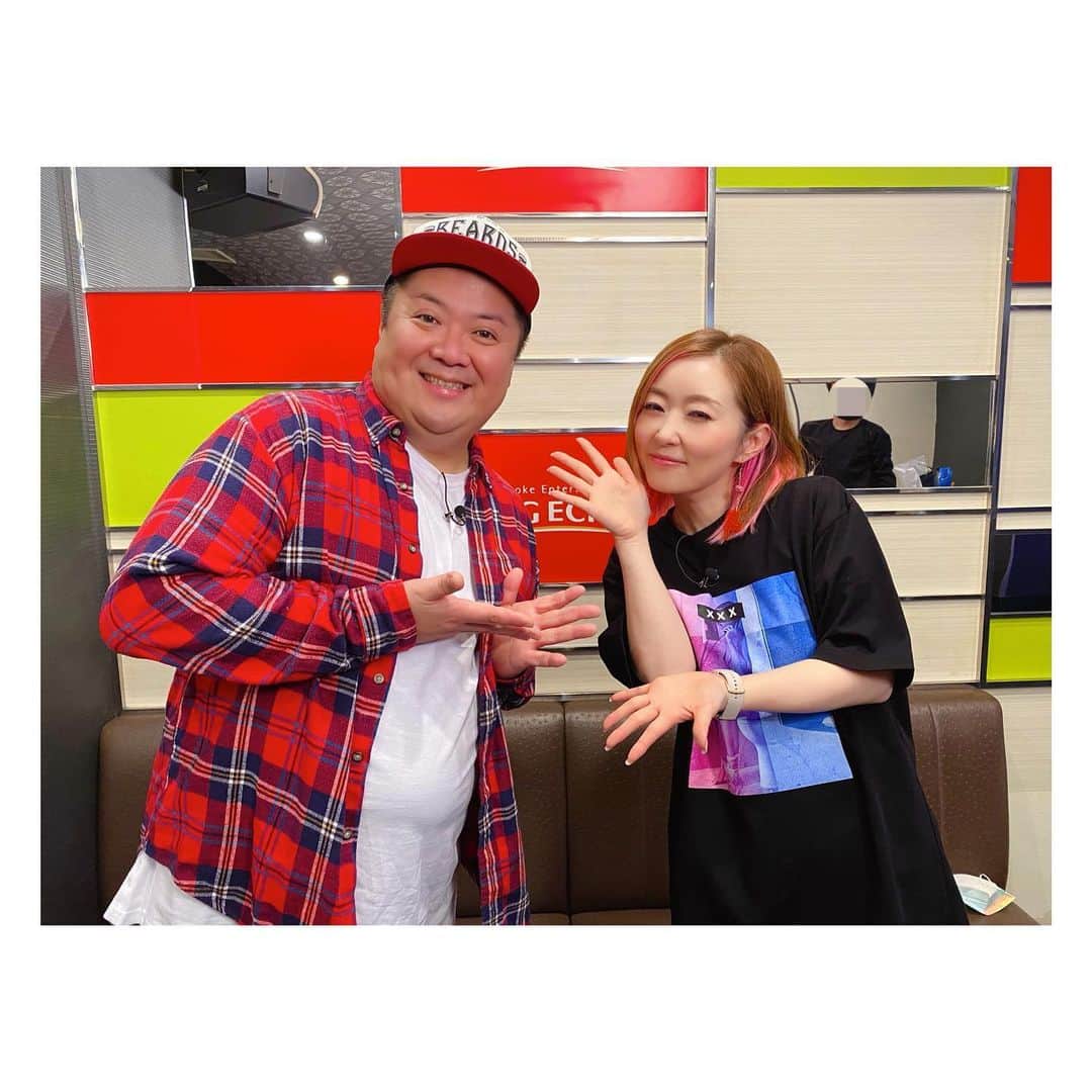 荒牧陽子のインスタグラム：「2022.2.3  出演情報 ┈︎┈︎┈︎┈︎┈︎┈︎┈︎┈︎┈︎┈︎┈︎┈︎ ■2月3日(木) 20:00〜 TBS系列『モニタリング』 ⁡ ▼ CDショップで変わったサービスがあったら？ ⁡ 声だけの出演になります✨ ⁡ ⁡ 写真は 正月にO.Aされた関テレさんのときのロケで。 相変わらずの載せ忘れ🥺✨ 小杉さん、ありがとうございました！ ┈︎┈︎┈︎┈︎┈︎┈︎┈︎┈︎┈︎┈︎┈︎┈︎ #荒牧陽子 #モニタリング」