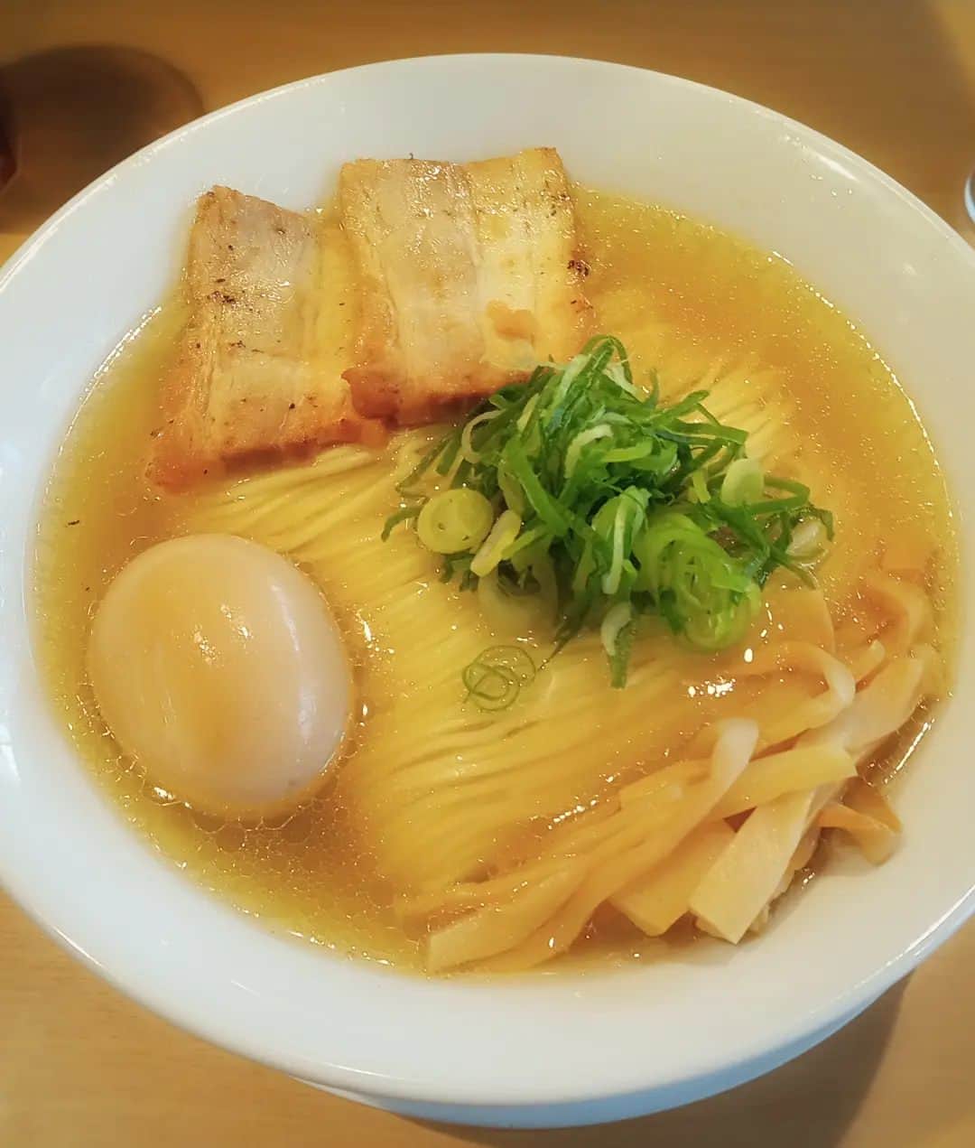 藤田昌代のインスタグラム：「2022年ラーメン始めです🥰 #ラーメン」
