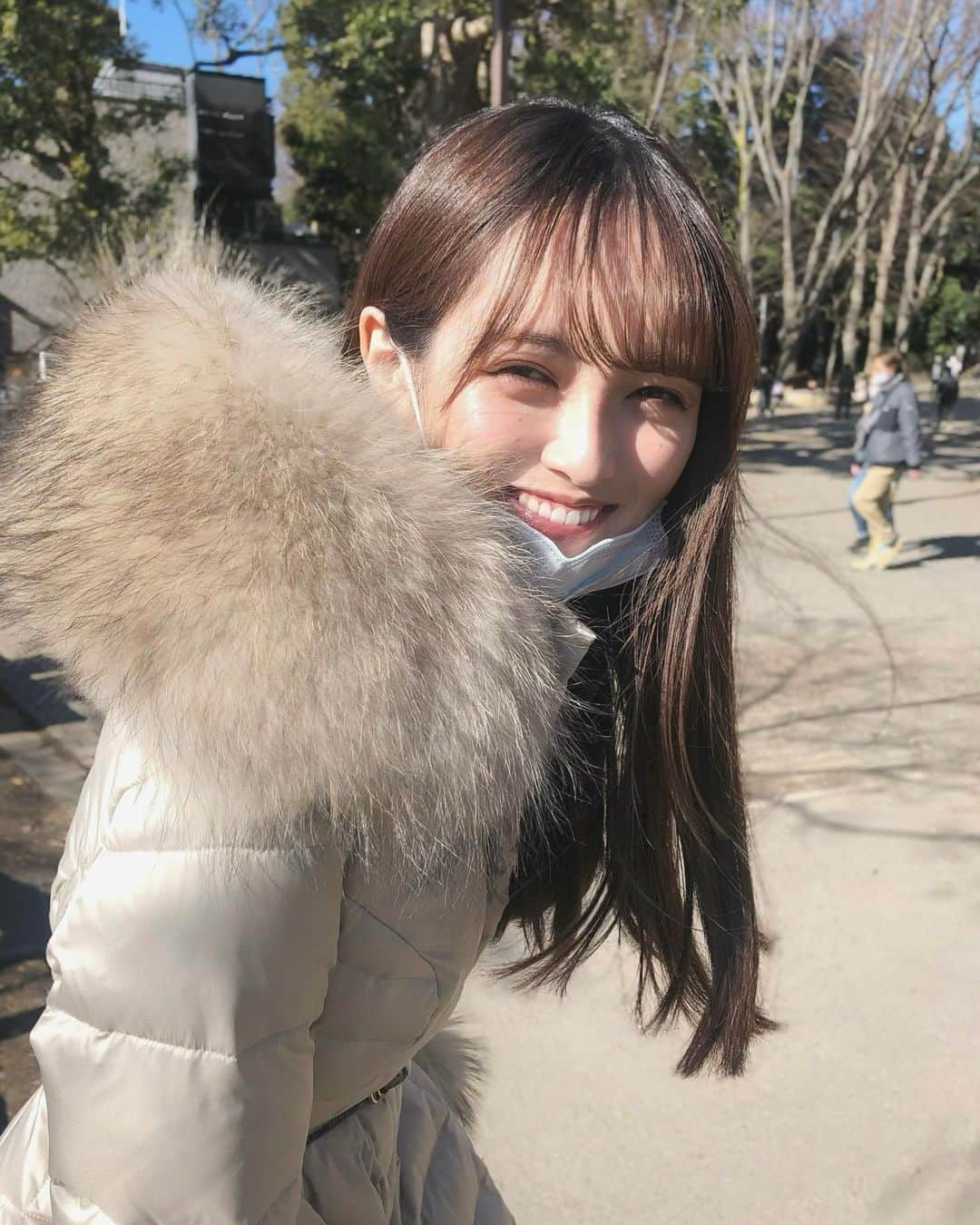 宮内理沙のインスタグラム：「本日は節分でしたね👹 皆さまは豆撒きとかしましたか？？ 私はしっかりしました☀️ ただファスティング中なので豆は食べられませんでした🙈香りだけは感じておきました🙈💭 . ところで恵方巻きが1番食べたかったんだけど明後日まで売ってるところとかないかな、、🥲？ . . #節分 #恵方巻き食べられないことに気付いた時の絶望感 #ファスティング #写真は前にストーリーにあげたものです」