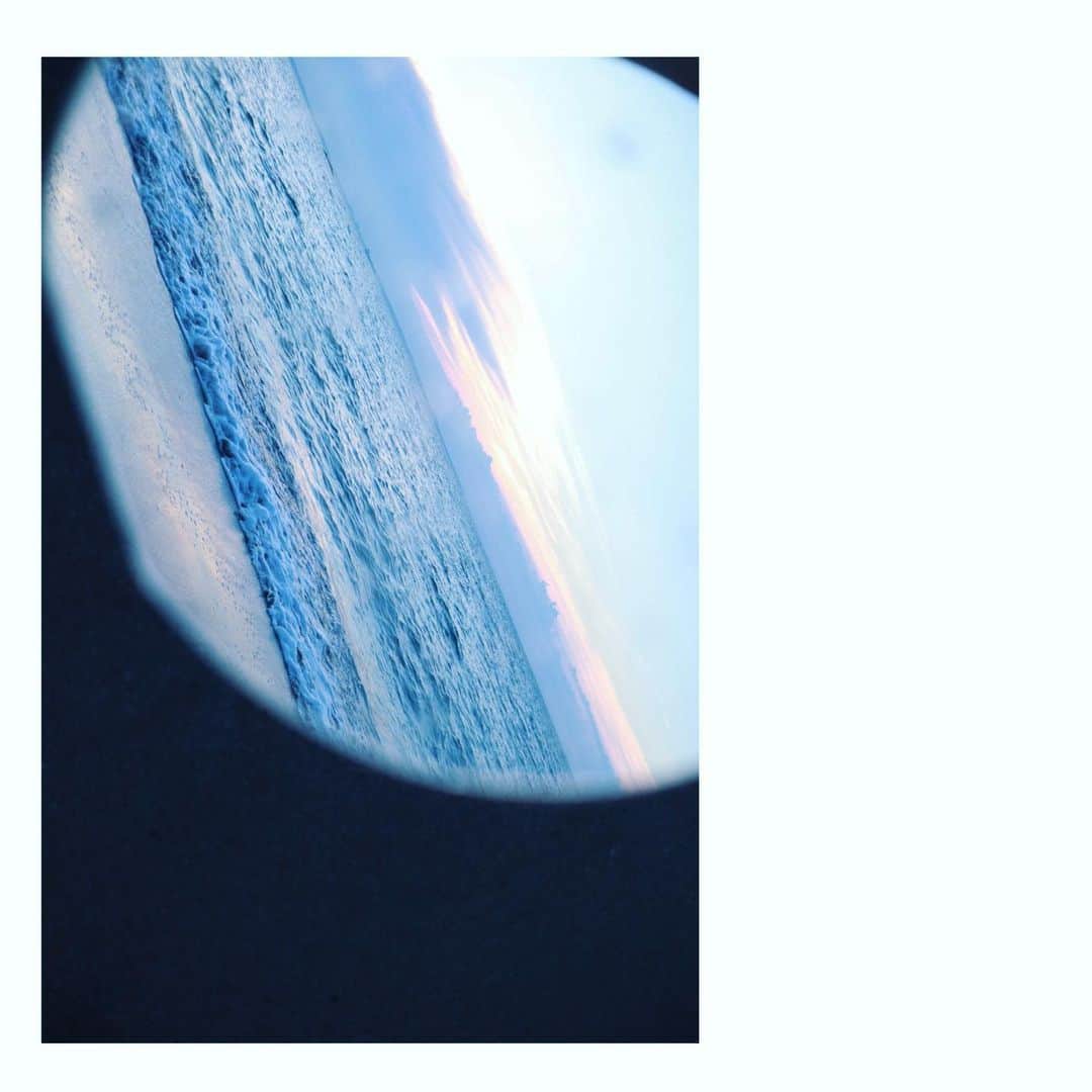 小原好美さんのインスタグラム写真 - (小原好美Instagram)「まだ寒いけど海みたいなぁ  #海」2月4日 14時59分 - konomi_kohara0628