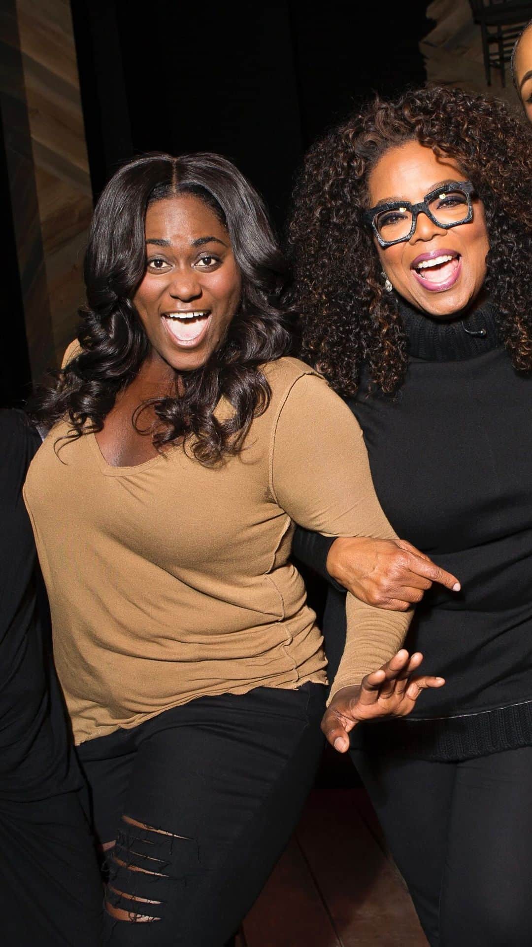 オプラ・ウィンフリーのインスタグラム：「Every single character from #TheColorPurple has been made iconic over the last 40 years through different iterations—from the Alice Walker novel to the Steven Spielberg movie to the Scott Sanders Broadway adaptations. Reimagining the beloved musical on to the big screen is a challenge, but we as producers feel prepared to take it head on with the team we’ve brought together. From day one we knew we had to find the right cast to live up to @blitzambassador directorial vision and Marcus Gardley’s magical script—and we found them in the knock-out @tasiasword (Celie), the mesmerizing @tarajiphenson (Shug), the charming @coreyhawkins (Harpo), the multi-faceted @hermusicofficial (Squeaky), the masterful @kingofbingo (Mister), and the beautiful and talented @hallebailey (Young Nettie). But Sofia has my heart and I am ready to pass the purple baton on to the incredible @daniebb3 who will bring her version to a new generation. See y’all at the movies when The Color Purple: The Musical hits theaters on December 20, 2023! 💜💜💜」