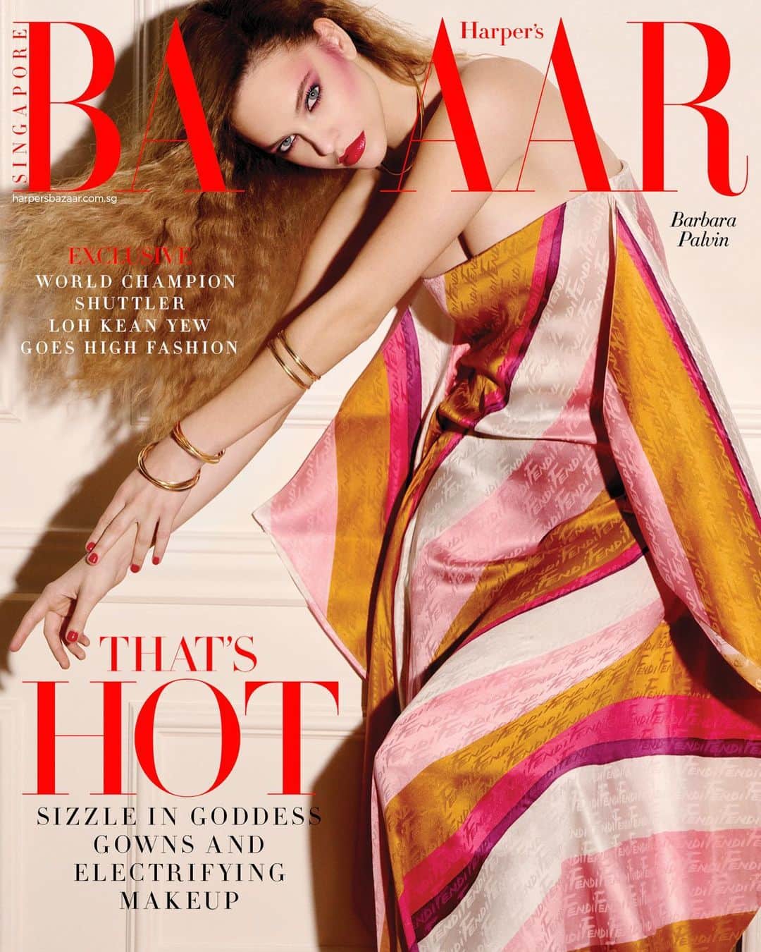 バルバラ・パルヴィンのインスタグラム：「The Spring Summer 2022 fashion season is back and the ‘70s is in full swing in BAZAAR Singapore’s big and bold February issue! 💋  The top model @realbarbarapalvin is captured by famed celebrity photographer @yutsai88 donning the finest retro looks inspired by the iconic ‘70s from @fendi, @chanelofficial, and more.   Check out the entire spread in the Harper’s BAZAAR Singapore February issue, out on newsstands soon.   Editor-in-Chief: @kennieboy Photographer: @yutsai88 Creative Director: @windyaulia Stylist: @wymanchang Talent: @realbarbarapalvin / @imgmodels Producer: @tdswearingen / @88phases Fashion: @fendi Jewellery: @cartier Hair: @robsalty / @forwardartists  Makeup: @fionastiles / @aframe_agency Manicure: @banicured_ / @startouchagency  Digital Technician: @ljaime / @88phases  Photographer’s assistants: Embry Lopez, Giancarlo Decastro  . . . #harpersbazaarsg #BarbaraPalvin #YuTsai #88Phases #February」