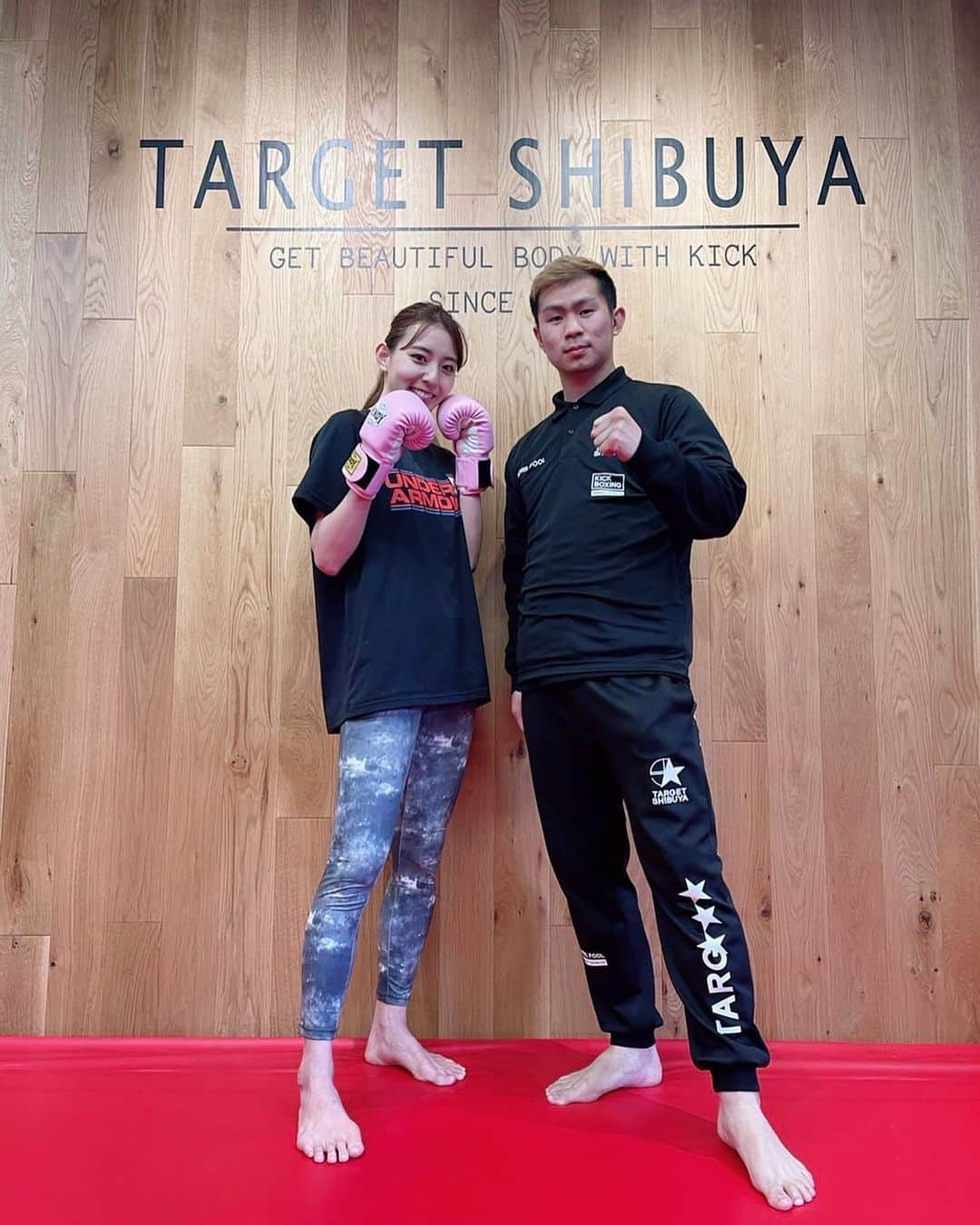 宮原華音さんのインスタグラム写真 - (宮原華音Instagram)「🥊🥊🥊  キックボクシング行ってきました！ 手足動か無くなって本当に体力のなさと 気合の足りなさ実感。 もっと頑張らなきゃですね😭  そして今めちゃくちゃ人気の　 @ya_mankick 選手に 写真撮ってもらいました✨ 同い年で活躍されてて 毎回試合も大盛り上がりで これからも応援させてもらいます🥊🔥  ※撮影時のみマスク外してます  #キックボクシング #キックボクシング女子 #rise #ヤーマン選手　#kickboxing #ターゲット渋谷 #targetshibuya #空手 #空手女子 #ダイエット #diet #karate #shibuya」2月4日 21時10分 - miyahara_kanon